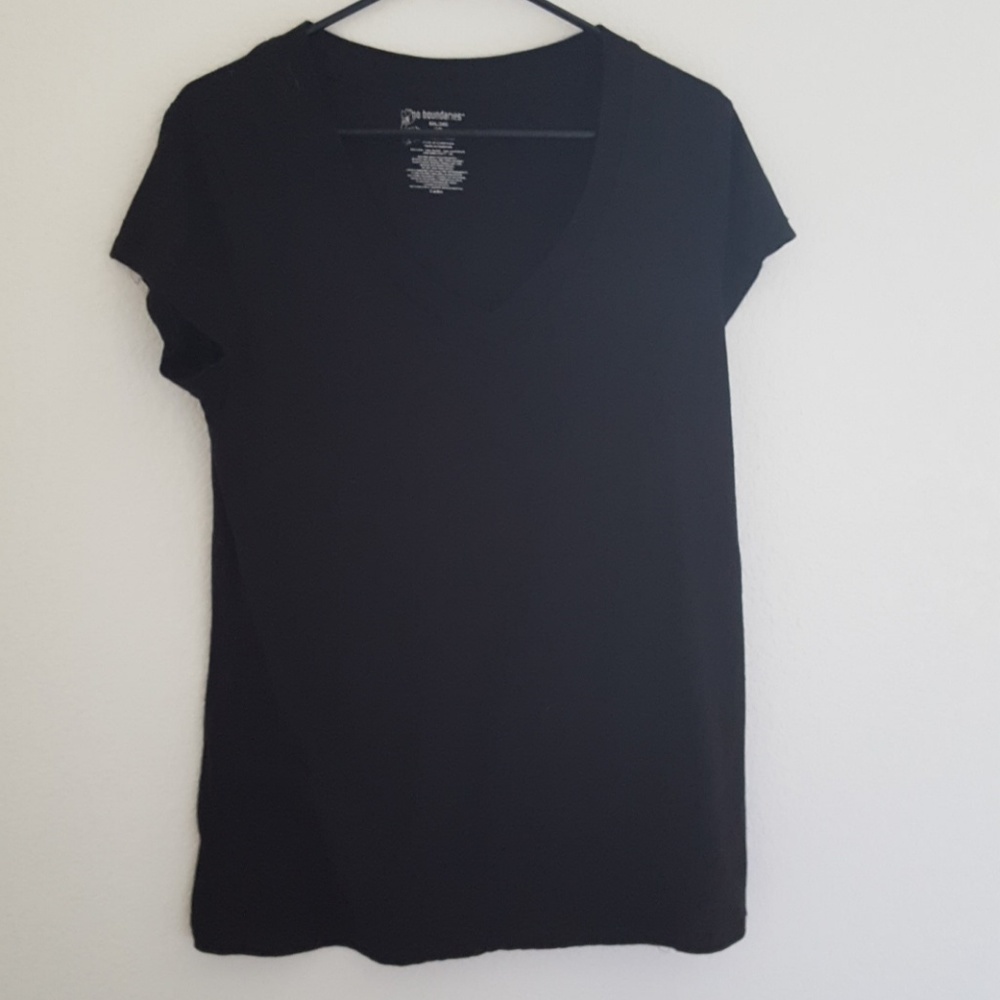 Black V neck tee
